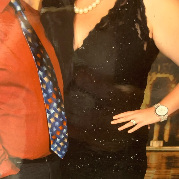 Black lace and beaded cocktail dress! - Picture 6 of 6